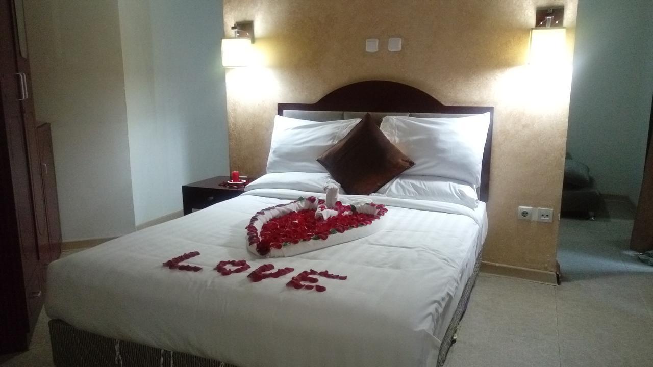 Manrashiwa Hotel Addis Ababa Dış mekan fotoğraf